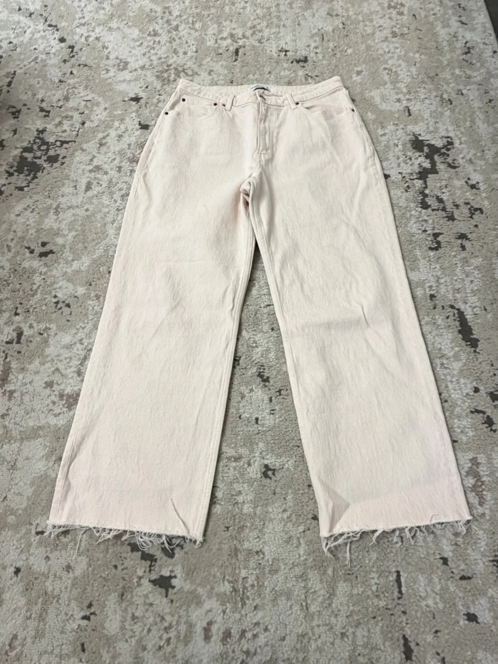 Abercrombie The 90s Relaxed High Rise Jeans Size 14 Regular in Pink